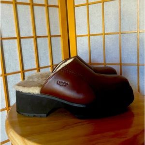 Comfy UGG mule, sz 6